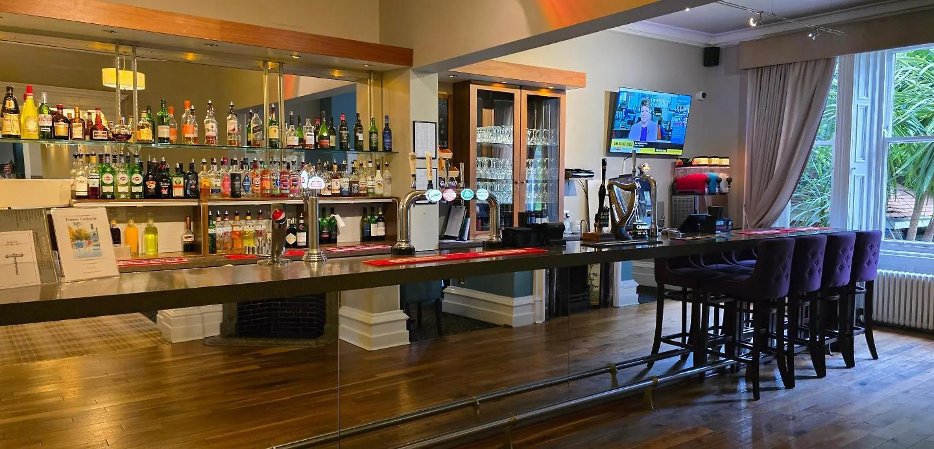 Burn Hall Hotel Huby 3*,